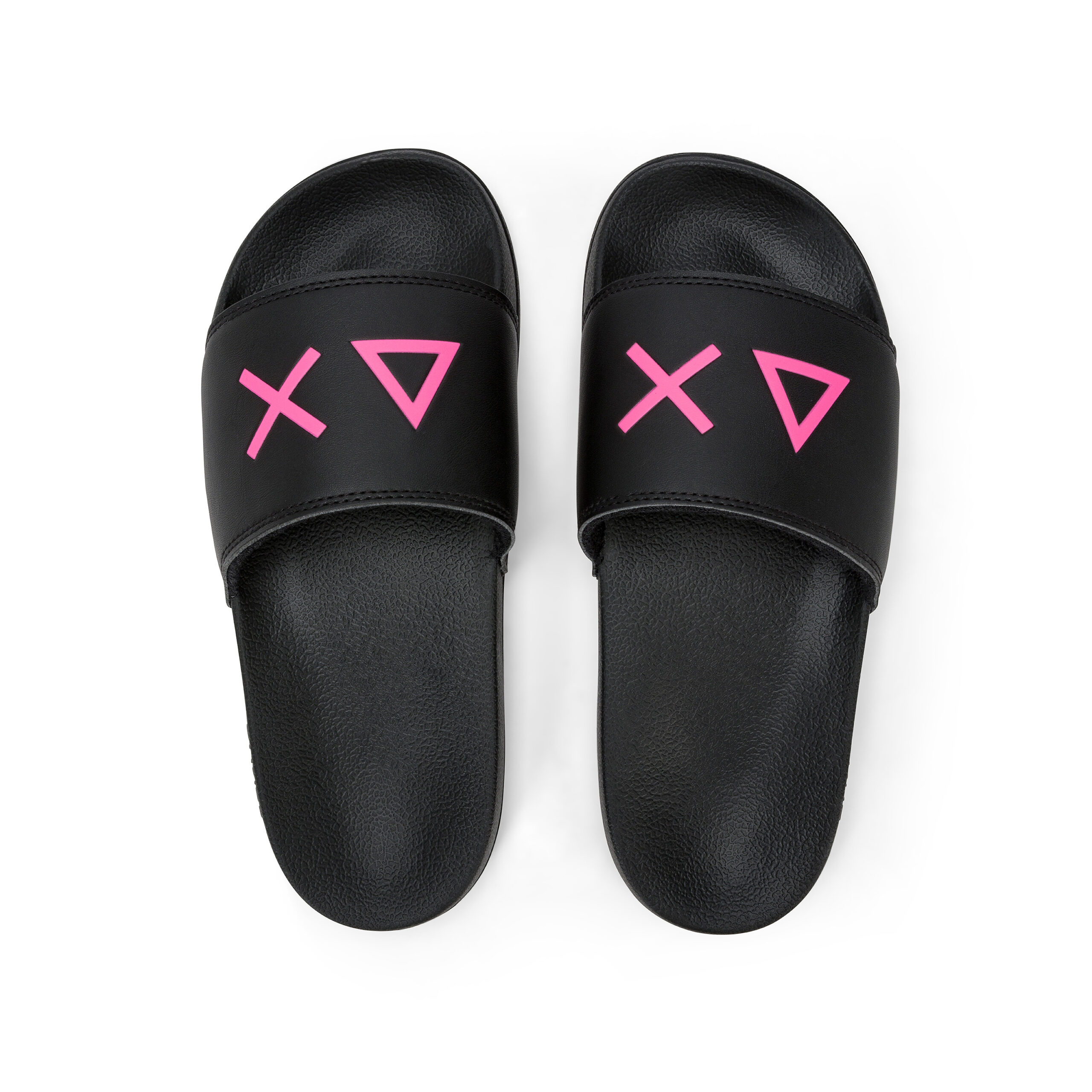 SLIPPERS LOGO